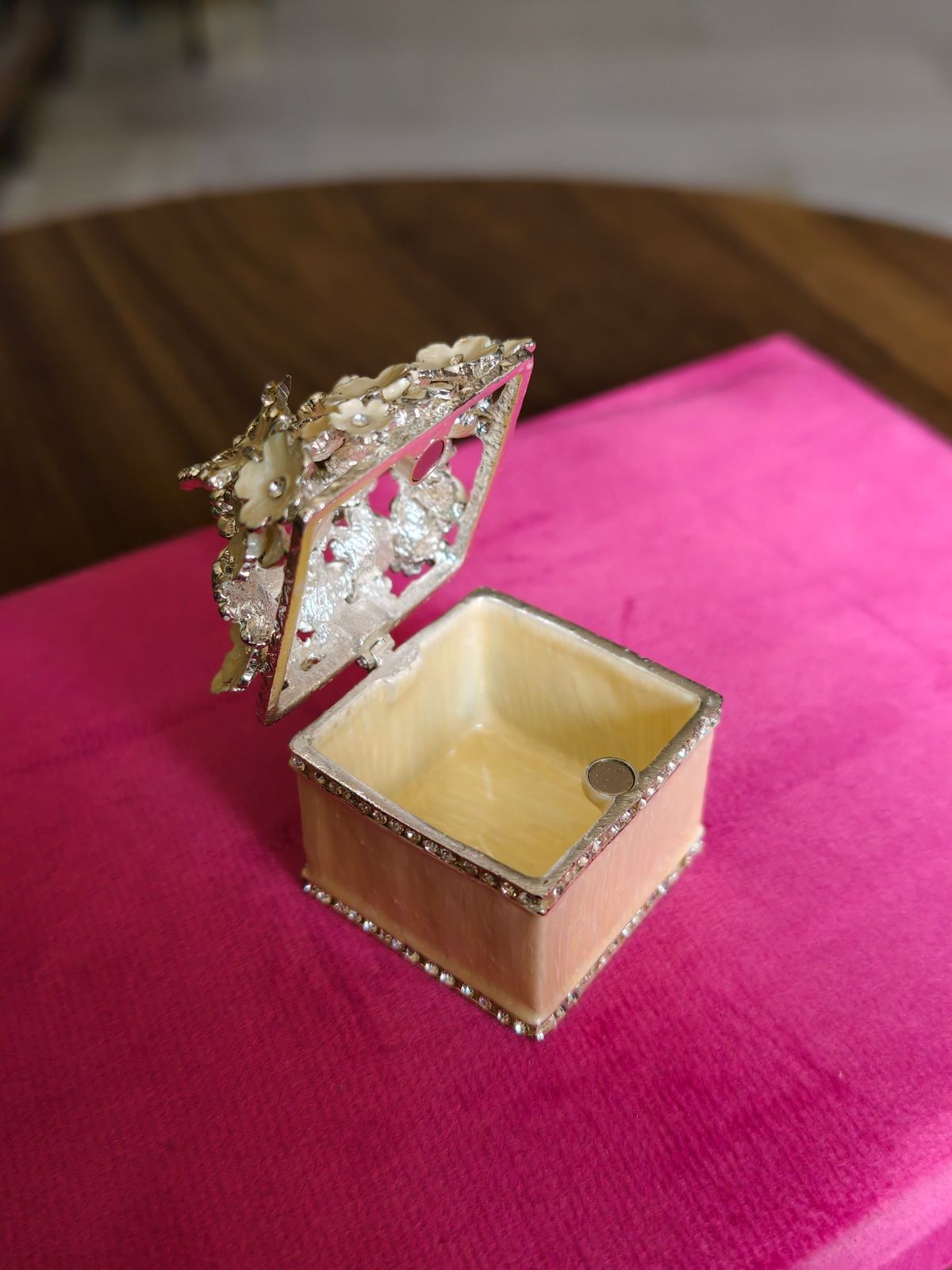 Square flower, photo 3