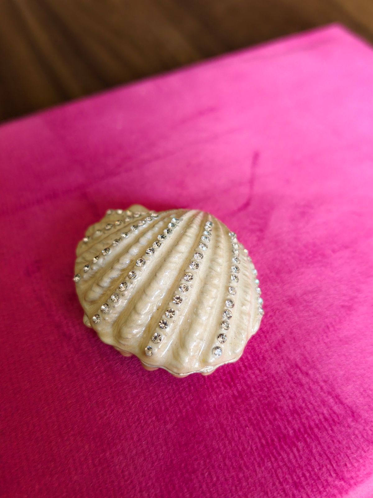 Shell shaped
